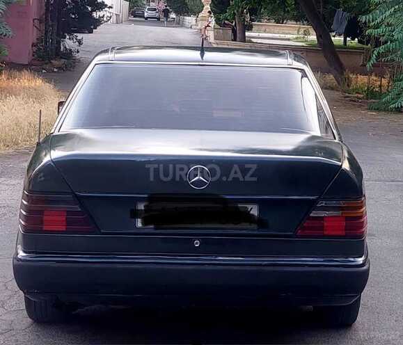 Mercedes E 200 1993, 25,000 km - 2.0 l - Bakı