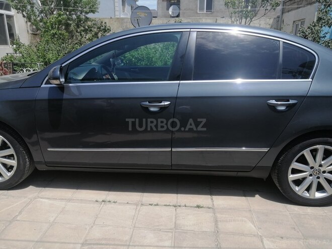 Volkswagen Passat 2010, 186,500 km - 2.0 л - Bakı