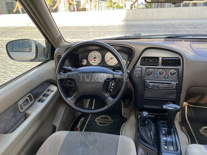 Nissan Pathfinder 1999, 252,000 km - 3.3 l - Bakı