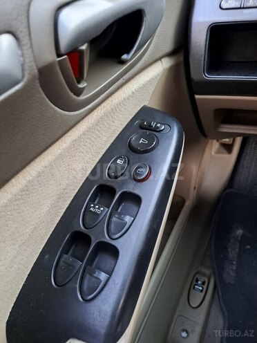 Honda Civic 2006, 390,000 km - 1.3 l - Bakı