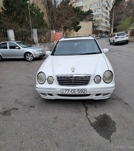 Mercedes E 220 2000, 357,150 km - 2.2 л - Bakı