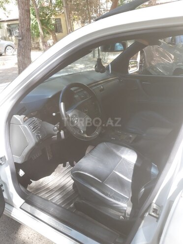 Mercedes E 220 2000, 357,150 km - 2.2 л - Bakı