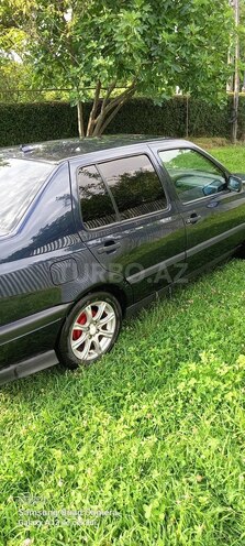 Volkswagen Vento 1994, 81,582 km - 1.9 л - Balakən