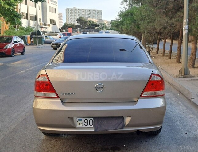 Nissan Sunny 2011, 140,000 km - 1.6 l - Bakı