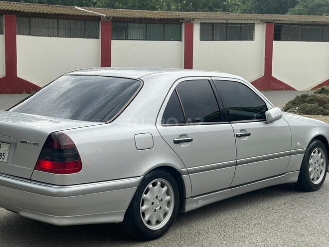 Mercedes C 240 2000, 290,000 km - 2.4 l - Mingəçevir