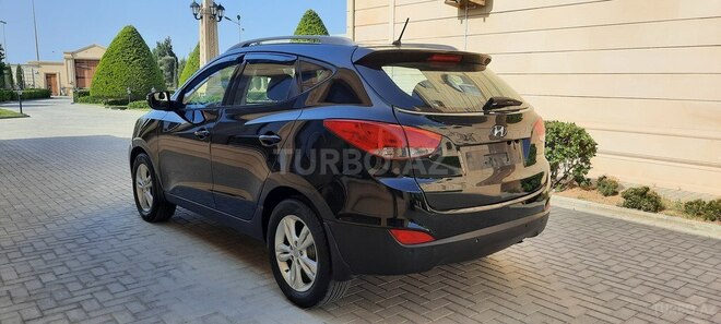 Hyundai ix35 2010, 220,000 km - 2.0 l - Bakı