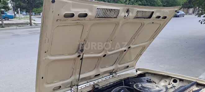 LADA (VAZ) 2107 1984, 11,111 km - 1.6 л - Yevlax