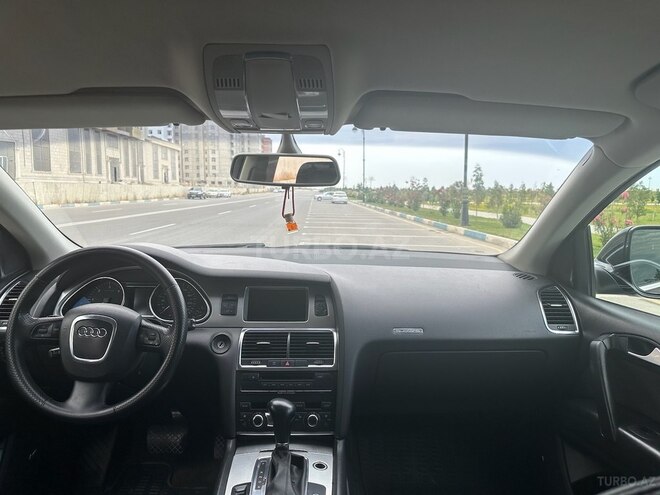 Audi Q7 2006, 285,000 km - 3.0 l - Bakı