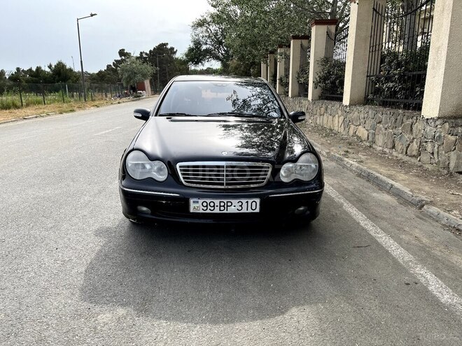 Mercedes C 200 2001, 260,000 km - 2.0 л - Bakı