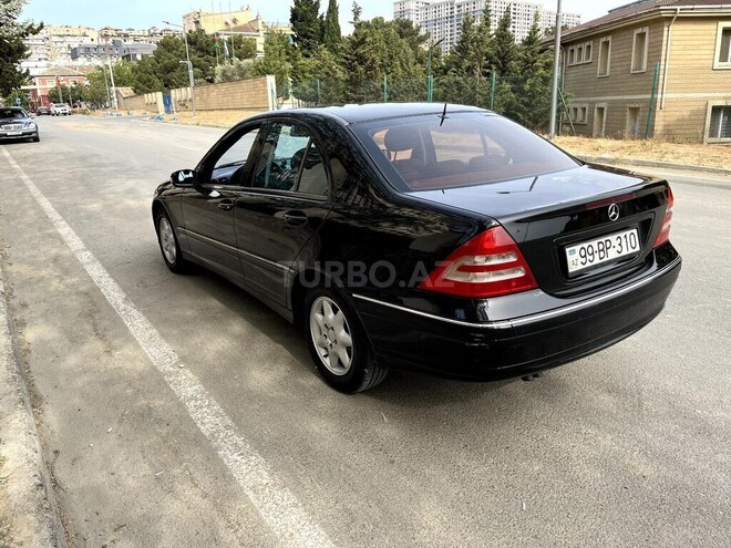 Mercedes C 200 2001, 260,000 km - 2.0 л - Bakı