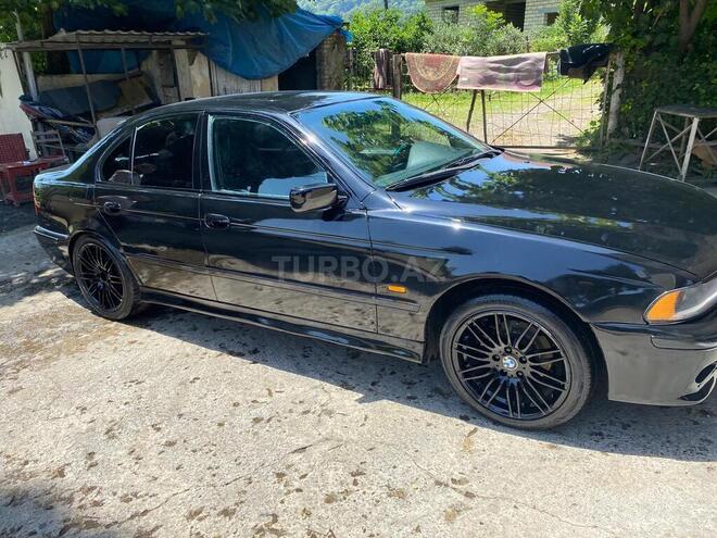 BMW 528 1996, 348,200 km - 2.8 л - Lənkəran