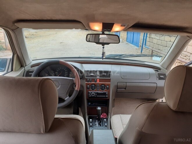 Mercedes C 180 1994, 338,564 km - 1.8 l - Bakı