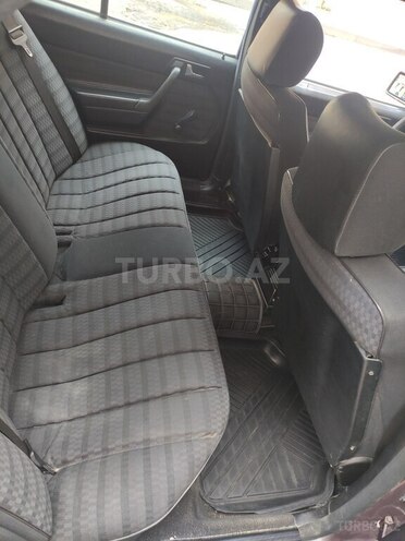 Mercedes 190 1991, 365,478 km - 2.0 l - Sumqayıt