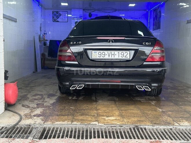 Mercedes E 270 2004, 435,000 km - 2.7 л - Bakı