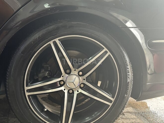 Mercedes E 270 2004, 435,000 km - 2.7 л - Bakı