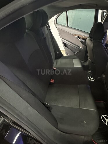 Mercedes E 270 2004, 435,000 km - 2.7 л - Bakı