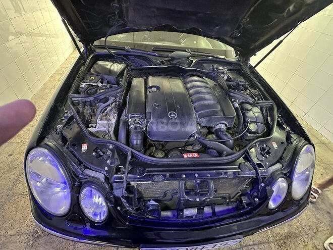 Mercedes E 270 2004, 435,000 km - 2.7 л - Bakı