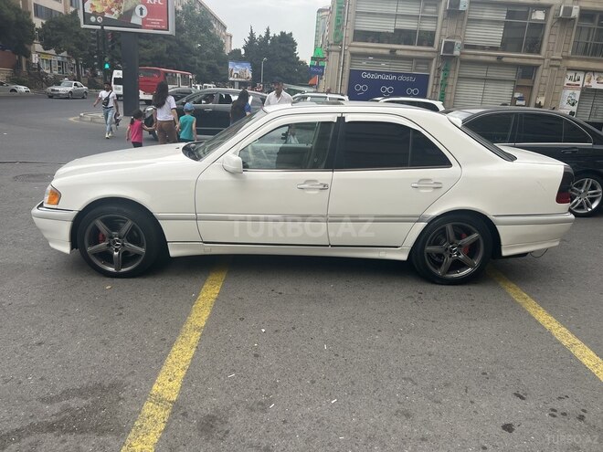 Mercedes C 230 1997, 282,000 km - 2.3 l - Bakı