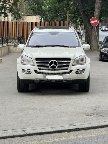 Mercedes GL 550 2009, 204,000 km - 5.5 л - Bakı