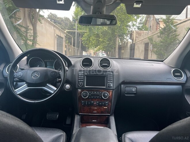Mercedes GL 550 2009, 204,000 km - 5.5 л - Bakı