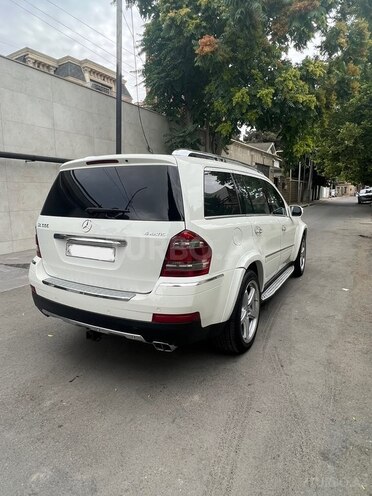 Mercedes GL 550 2009, 204,000 km - 5.5 л - Bakı