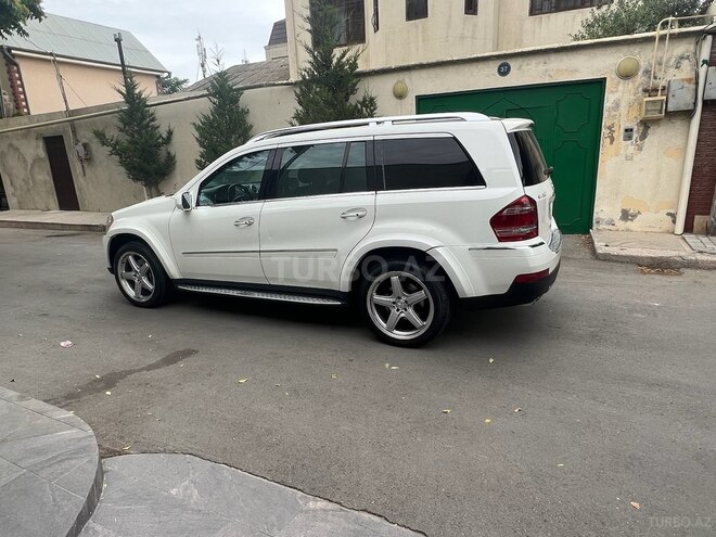 Mercedes GL 550 2009, 204,000 km - 5.5 л - Bakı
