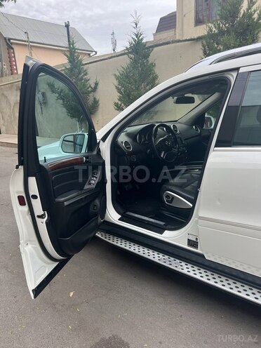 Mercedes GL 550 2009, 204,000 km - 5.5 л - Bakı