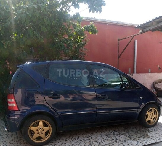 Mercedes A 160 2002, 241,327 km - 1.6 l - Bakı