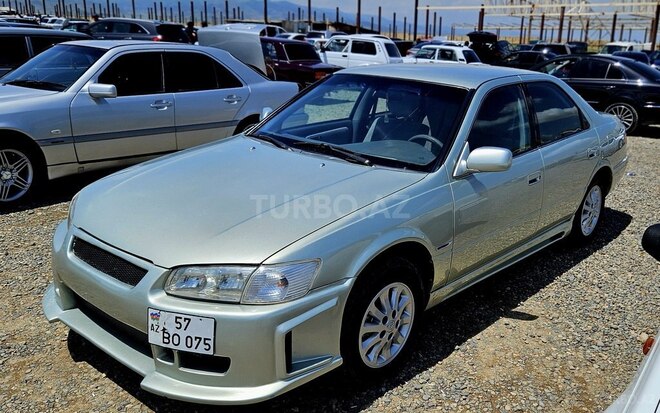 Toyota Camry 2002, 530,000 km - 2.4 l - Gəncə