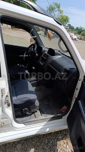 Mitsubishi Pajero io 2000, 236,000 km - 1.8 l - Bakı