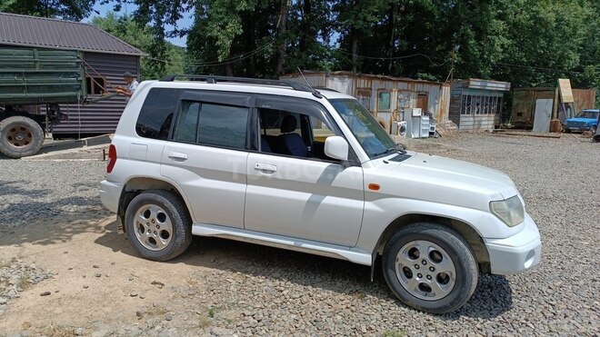 Mitsubishi Pajero io 2000, 236,000 km - 1.8 l - Bakı