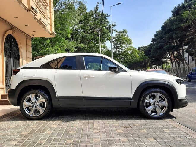 Mazda MX-30 2021, 11,600 km - 0.0 л - Bakı