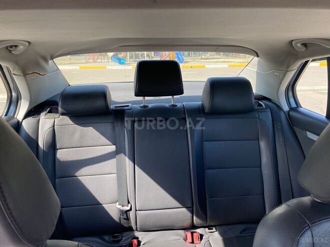 Volkswagen Jetta 2009, 354,056 km - 2.5 l - Bakı