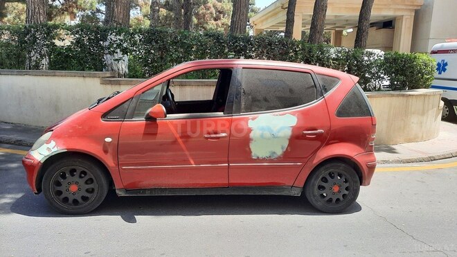 Mercedes A 160 2002, 385,000 km - 1.6 l - Bakı