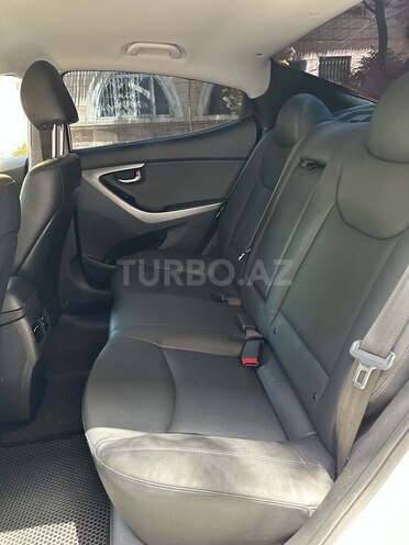 Hyundai Elantra 2015, 140,034 km - 1.6 л - Bakı