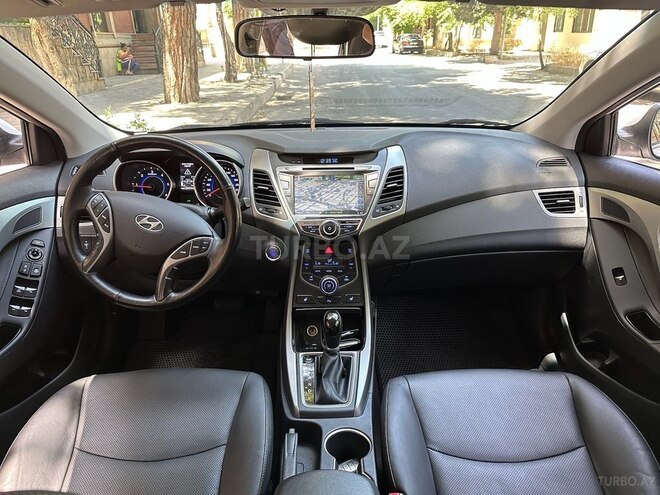 Hyundai Elantra 2015, 140,034 km - 1.6 л - Bakı