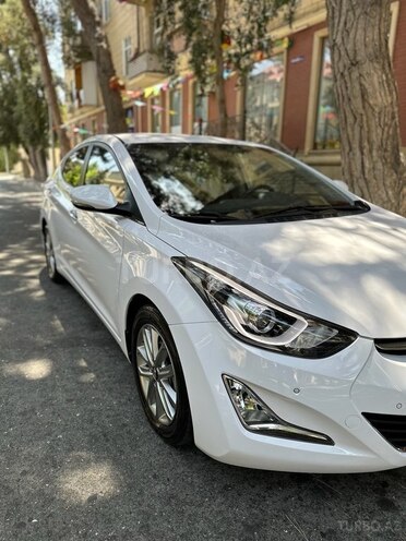 Hyundai Elantra 2015, 140,034 km - 1.6 л - Bakı