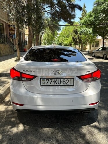Hyundai Elantra 2015, 140,034 km - 1.6 л - Bakı