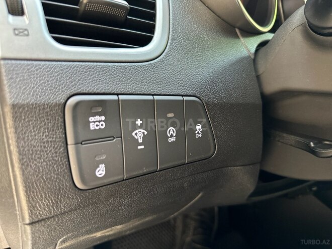 Hyundai Elantra 2015, 140,034 km - 1.6 л - Bakı