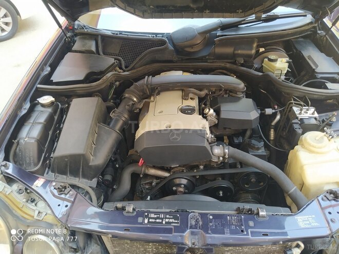 Mercedes E 230 1997, 395,000 km - 2.3 l - Bakı