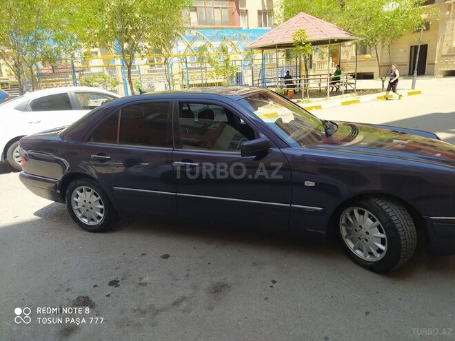 Mercedes E 230 1997, 395,000 km - 2.3 l - Bakı