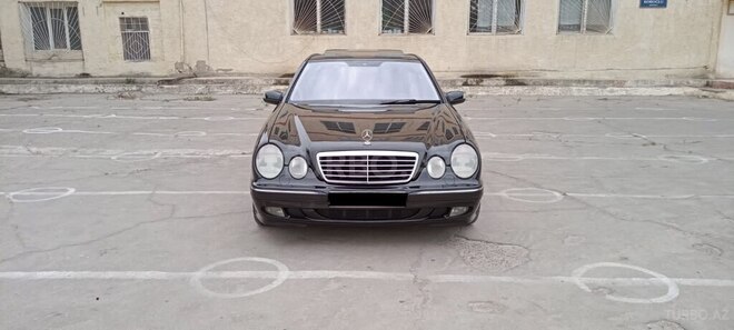 Mercedes E 320 2000, 204,000 km - 3.2 л - Sumqayıt