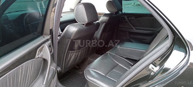 Mercedes E 320 2000, 204,000 km - 3.2 л - Sumqayıt