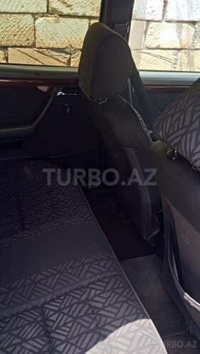 Mercedes C 220 1995, 389,000 km - 2.2 l - Bakı