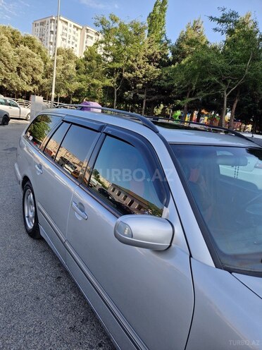 Mercedes E 270 2001, 456,004 km - 2.7 l - Bakı