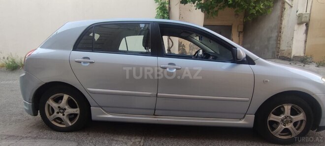 Toyota Corolla 2004, 365,500 km - 1.4 l - Bakı