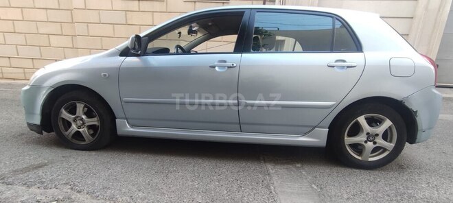Toyota Corolla 2004, 365,500 km - 1.4 l - Bakı