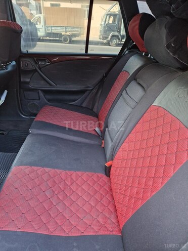 Mercedes E 270 2001, 456,004 km - 2.7 l - Bakı