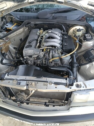 Mercedes 190 1990, 555,555 km - 2.0 l - Bakı
