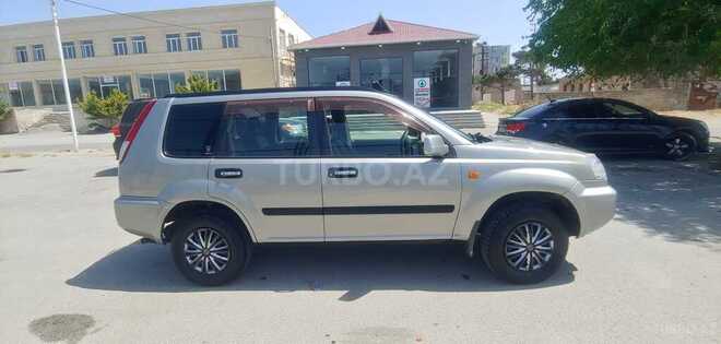 Nissan X-Trail 2001, 285,000 km - 2.0 l - Bakı